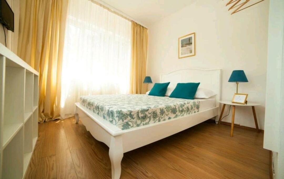 Orange Villa Tiranë Eksteriør bilde