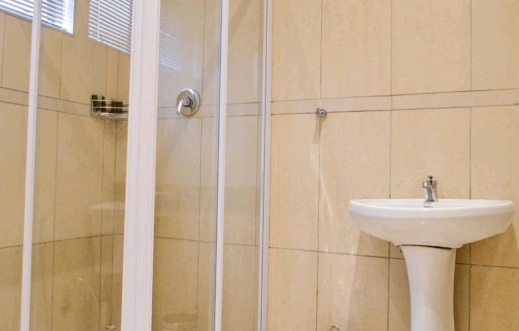 Orange Villa Tiranë Eksteriør bilde