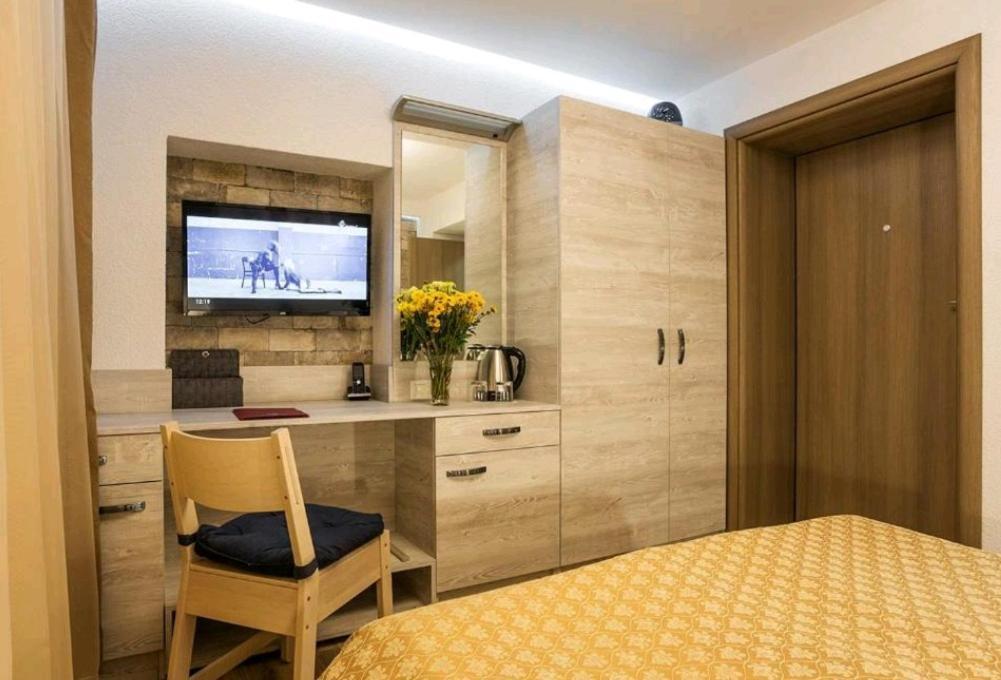 Orange Villa Tiranë Eksteriør bilde