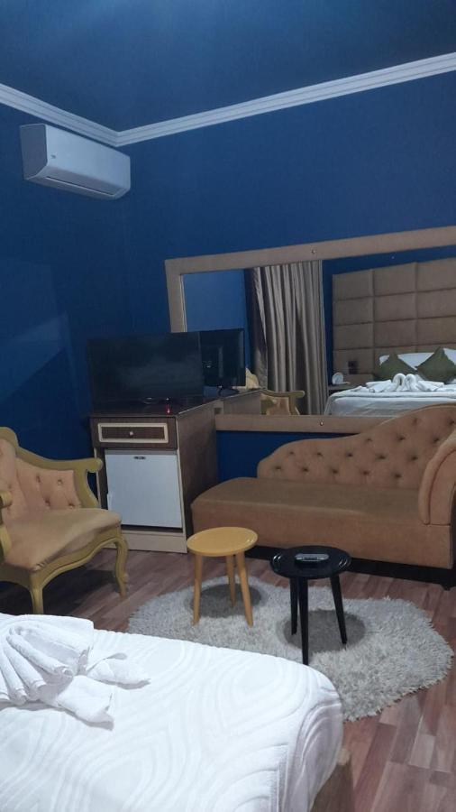 Orange Villa Tiranë Eksteriør bilde
