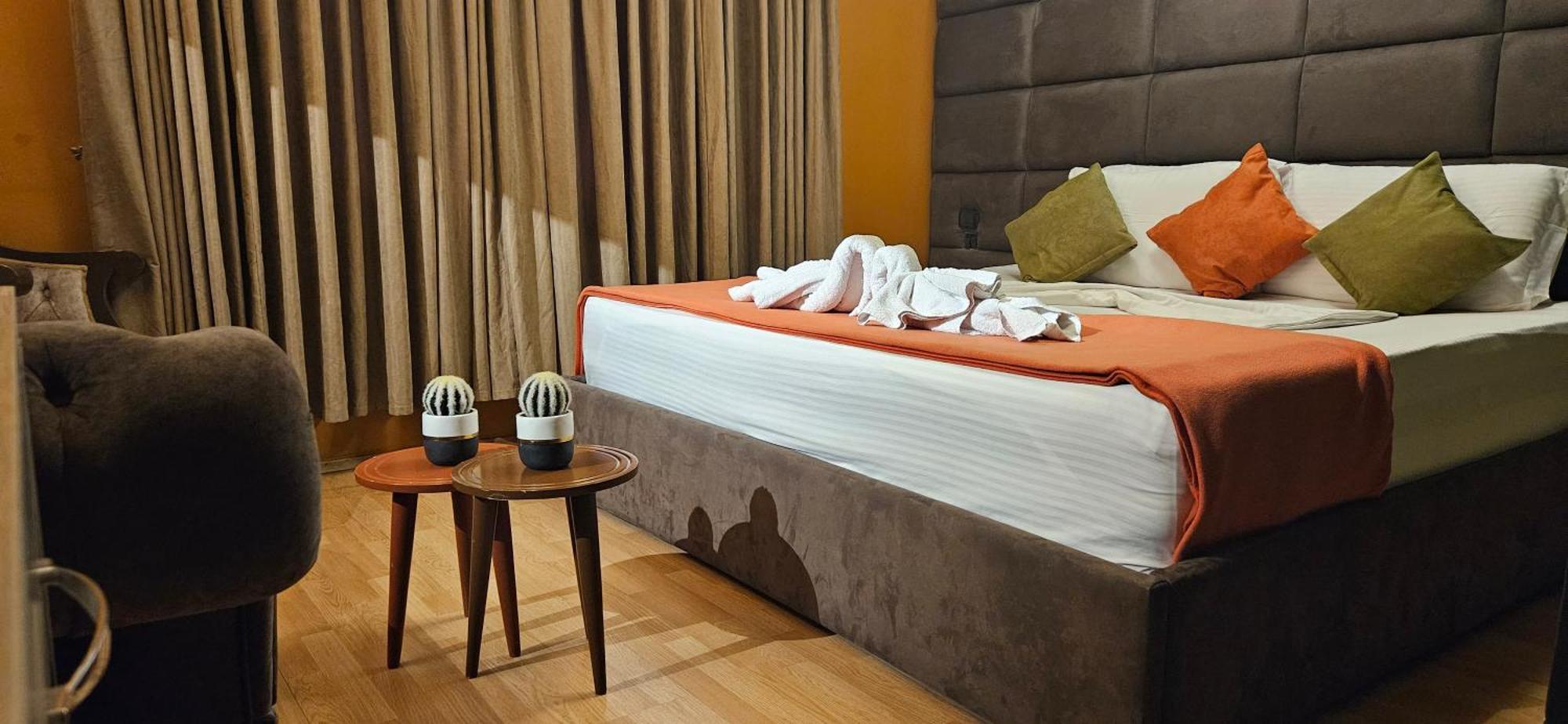 Orange Villa Tiranë Eksteriør bilde