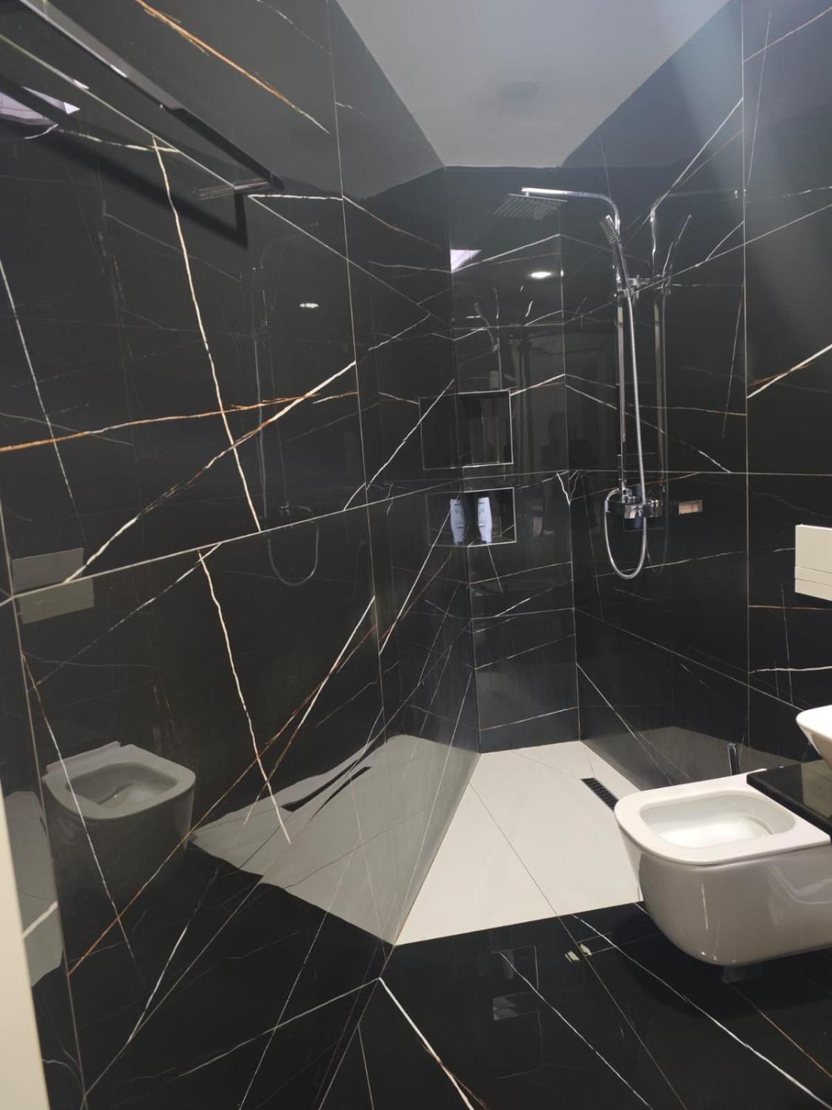Orange Villa Tiranë Eksteriør bilde